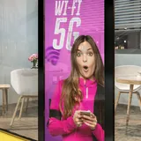 Adesivo para Porta de Vidro