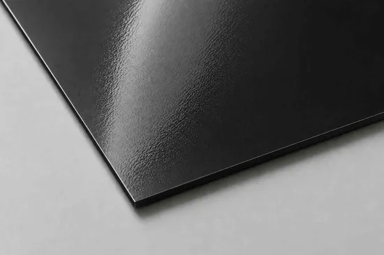 Metal Preto