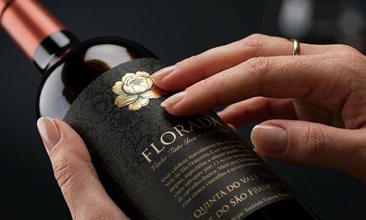 Rótulo personalizado para garrafa de vinho